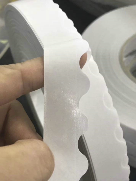 डबल-पक्षीय फीता टेप