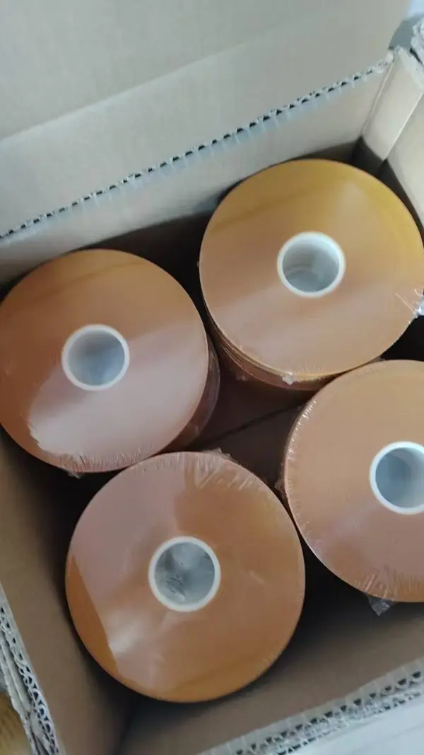 विशेषताहरु र लिथियम ब्याट्री समाप्ति टेप को आवेदन