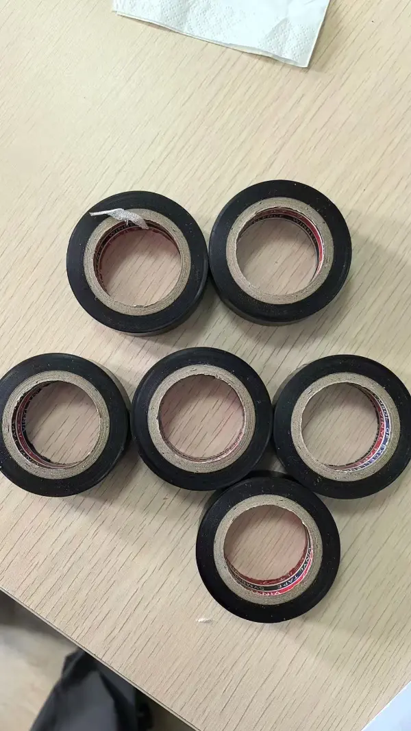 चिपकने टेप को उत्पत्ति को एक संक्षिप्त सिंहावलोकन